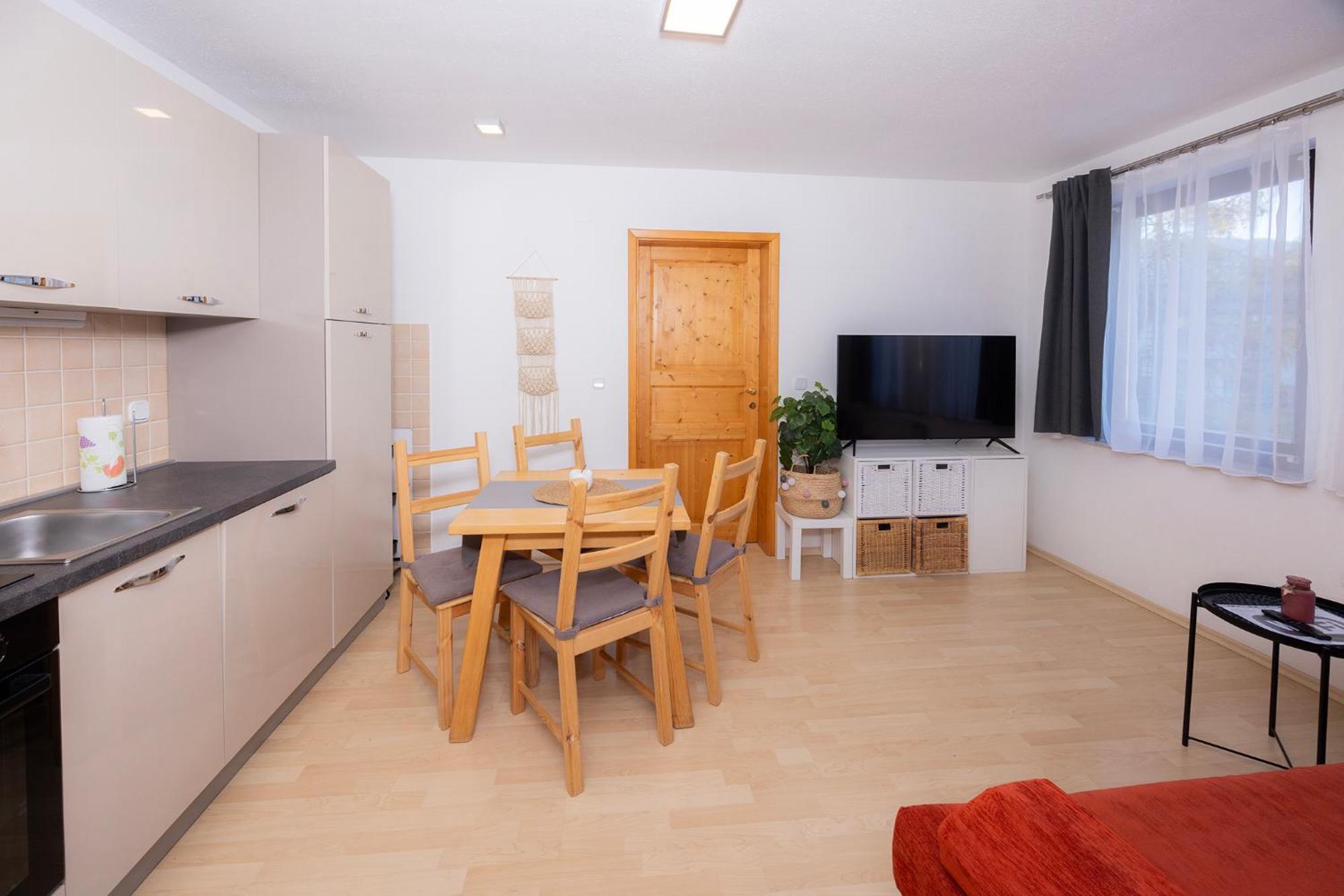 Apartmaji Anze Kranjska Gora Szoba fotó